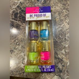 Super cute flirty colors with these scented nail polishes